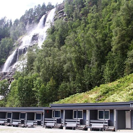 Tvinde Camping Hotell Skulestadmo Exteriör bild