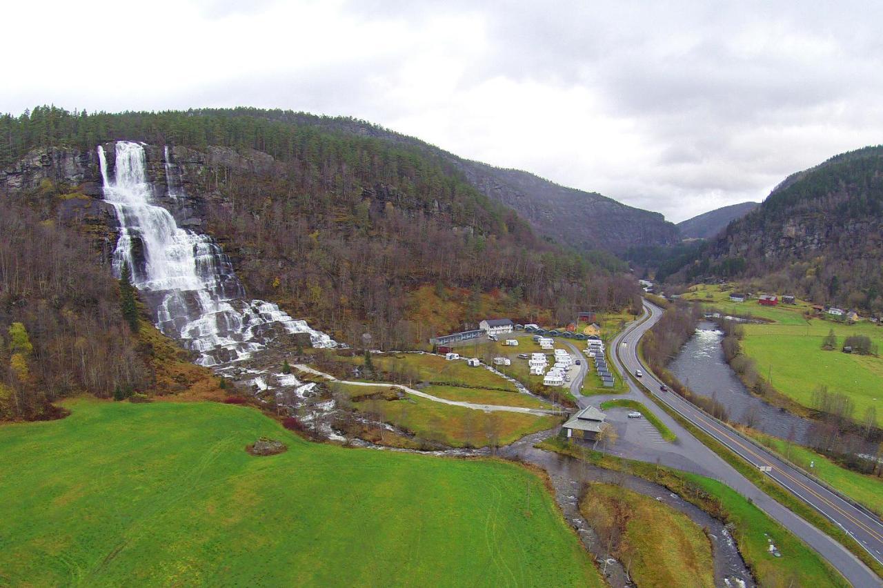 Tvinde Camping Hotell Skulestadmo Exteriör bild