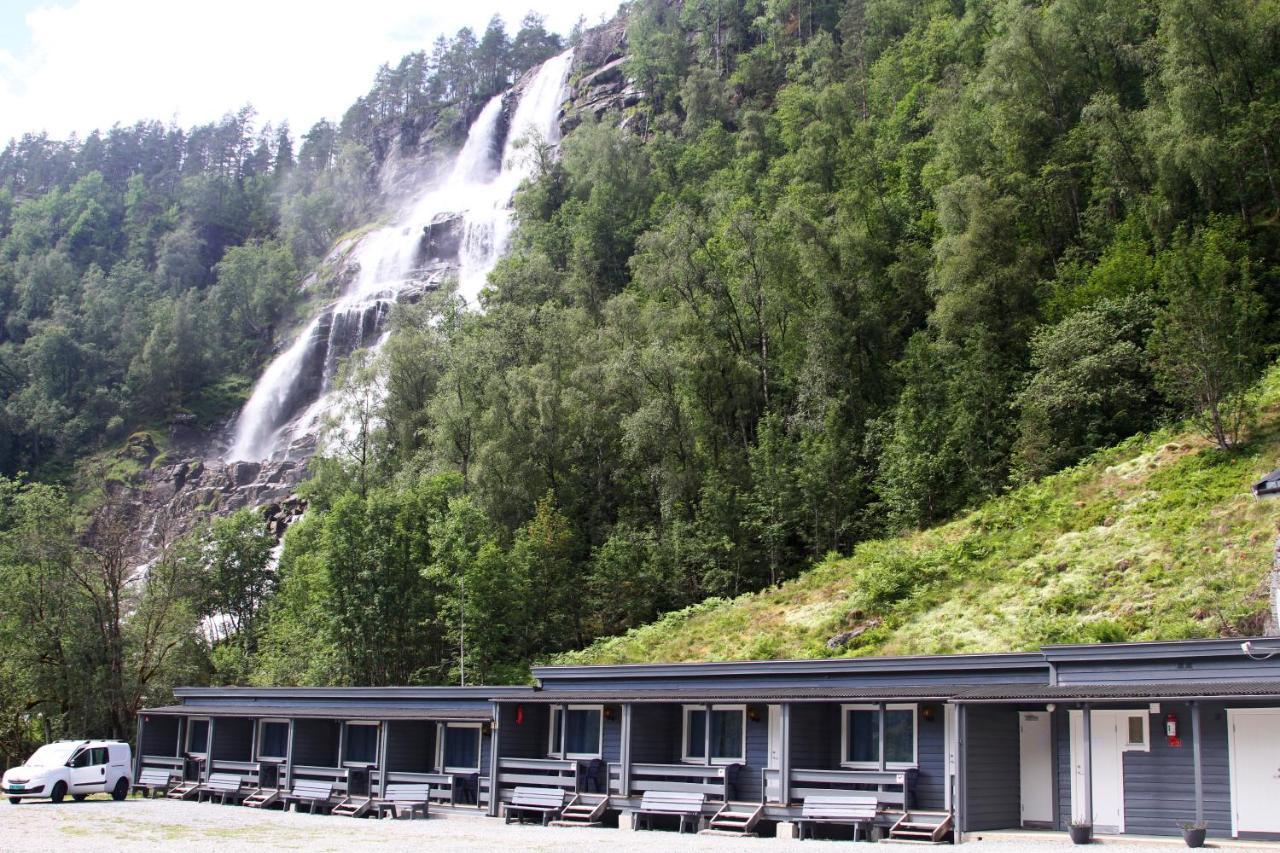 Tvinde Camping Hotell Skulestadmo Exteriör bild